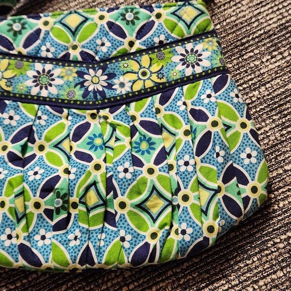 Vera Bradley Daisy Daisy Small Tote Purse Shoulder Bag Blue Green RETIRED - Picture 11 of 15